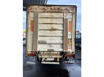 Камион 2008 IVECO EUROCARGO 120E22 - HYDRAULIC TAIL LIFT: снимка 4 Камион 2008 IVECO EUROCARGO 120E22 - HYDRAULIC TAIL LIFT: снимка 4