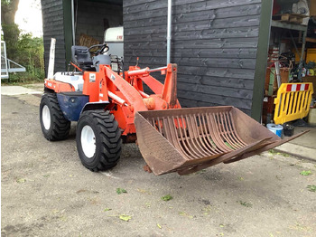 Колесен товарач KUBOTA