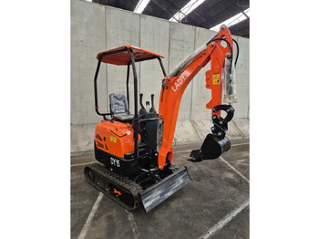 Мини багер LADYS