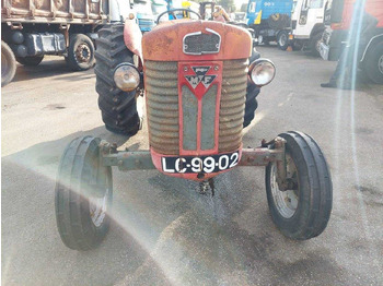 Трактор Massey Ferguson 65: снимка 2