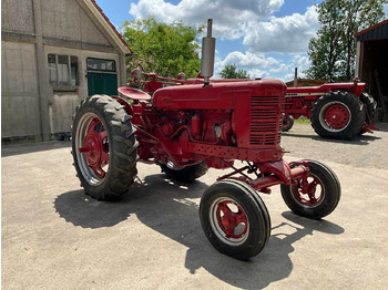 Трактор Mc cormick Farmall Super BMD: снимка 2
