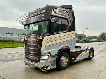 Камион SCANIA R 520