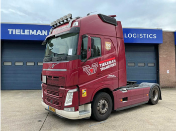 Камион VOLVO FH