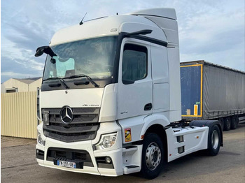 Камион MERCEDES-BENZ Actros 1845
