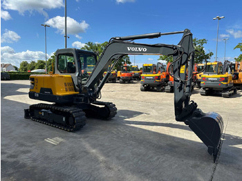 Верижен багер VOLVO EC55D: снимка 3