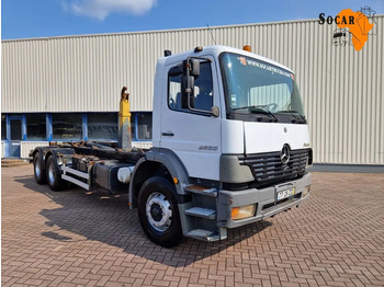 Мултилифт с кука камион MERCEDES-BENZ Atego 2628