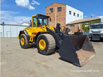 Колесен товарач VOLVO L120E