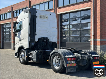 Влекач Volvo FH 500 GLOBETROTTER: снимка 4