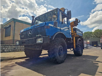 Камион с кран MERCEDES-BENZ