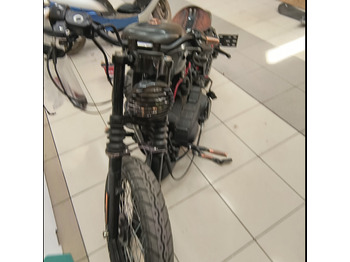 Мотоциклет Moto Harley Davidson XL1200: снимка 3