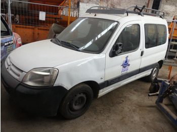 Лек автомобил CITROËN
