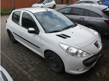 Лек автомобил PEUGEOT