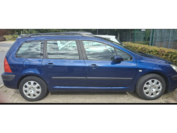 Лек автомобил PEUGEOT