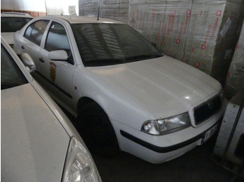 Лек автомобил ŠKODA