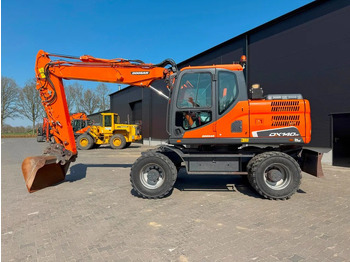 Колесен багер DOOSAN DX140