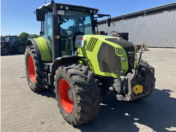 Трактор CLAAS Arion 640: снимка 2