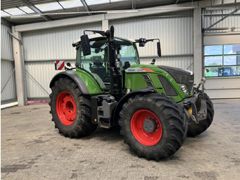 Трактор Fendt 724 Vario Profi Plus: снимка 2