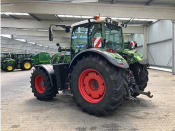 Трактор Fendt 724 Vario Profi Plus: снимка 5