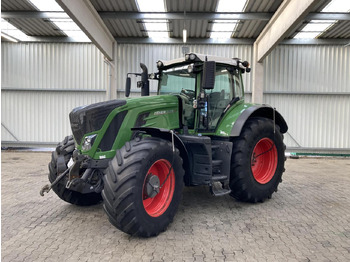 Трактор FENDT 933 Vario