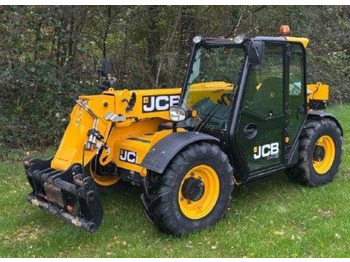 Телескопичен товарач JCB