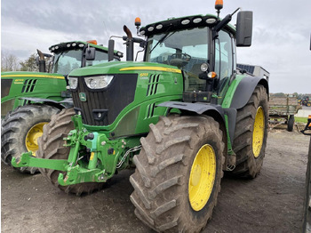 Трактор JOHN DEERE 6215R