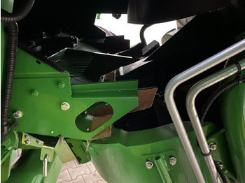 Зърнокомбайн John Deere T550i: снимка 3