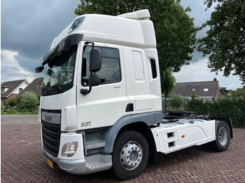 Влекач DAF CF 400