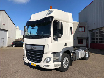 Влекач DAF CF 400