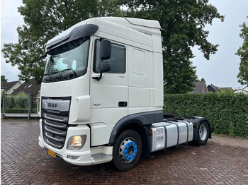 Влекач DAF XF 450