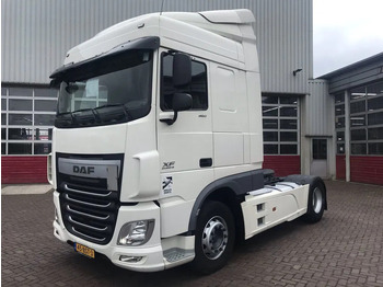 Влекач DAF XF 460