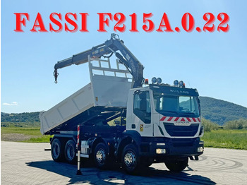 Самосвал камион IVECO Trakker