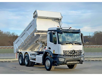 Самосвал камион MERCEDES-BENZ Arocs 2640