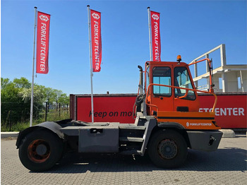 Терминален влекач Terberg YT182: снимка 3 Терминален влекач Terberg YT182: снимка 3