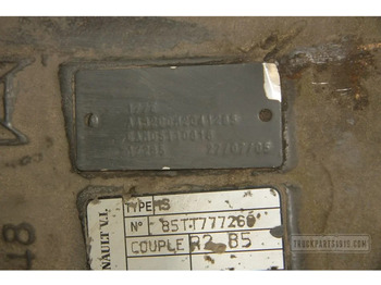 Ос и части за Камион Renault Axle & Steering Parts Achteras compleet R=2.85 Renau: снимка 3