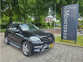 Джип MERCEDES-BENZ