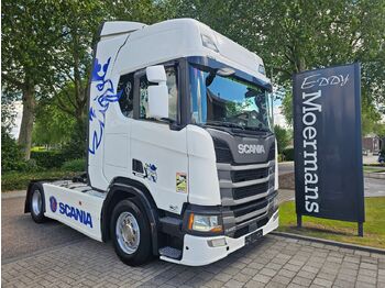 Влекач SCANIA R 450