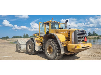 Колесен товарач Volvo L220E: снимка 3 Колесен товарач Volvo L220E: снимка 3