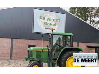 Трактор John Deere 6100: снимка 2 Трактор John Deere 6100: снимка 2