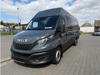 Лекотоварен автомобил фургон IVECO Daily 35s18