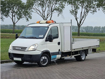 Бордови камион IVECO Daily