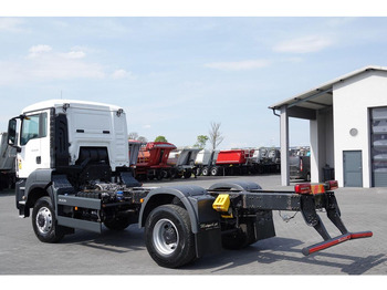 Шаси кабина MAN TGS 18.420 / 4X4 / RAMA DŁ. 5,6 M / NAVI / DO ZABUDOWY / SPROWA: снимка 5 Шаси кабина MAN TGS 18.420 / 4X4 / RAMA DŁ. 5,6 M / NAVI / DO ZABUDOWY / SPROWA: снимка 5