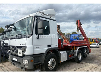 Мултилифт за контейнери камион MERCEDES-BENZ Actros 2541