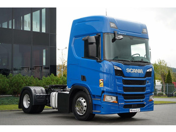Влекач SCANIA R 450