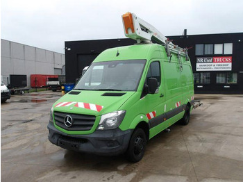 Лекотоварен автомобил MERCEDES-BENZ Sprinter 513