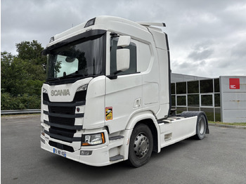 Влекач SCANIA R 450