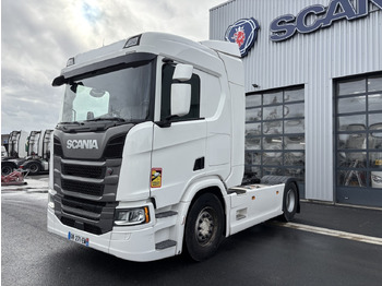 Влекач SCANIA R 460