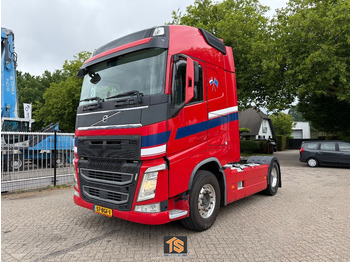 Влекач VOLVO FH 460
