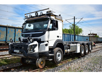 Камион, Камион с кран Volvo NEW FMX 8x4 RAIL ROAD SCHIENEN TWO WAY: снимка 1