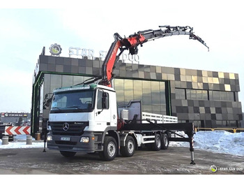 Камион с кран