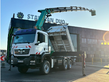 Самосвал камион